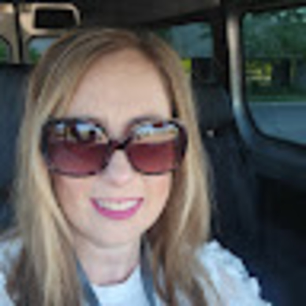 Meet your Posher, Jeanne